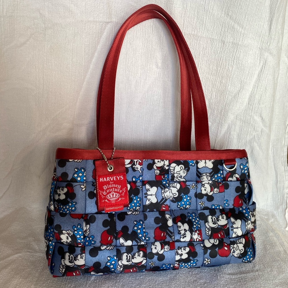 Harvey’s Original Seatbelt Purse